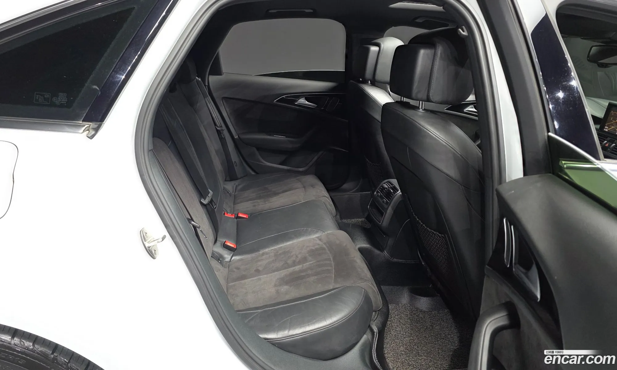 Audi A6 2015 — 6