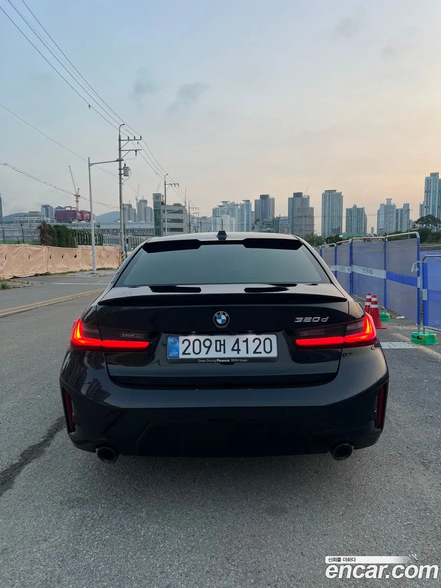 BMW 3 Series 2024 — 11