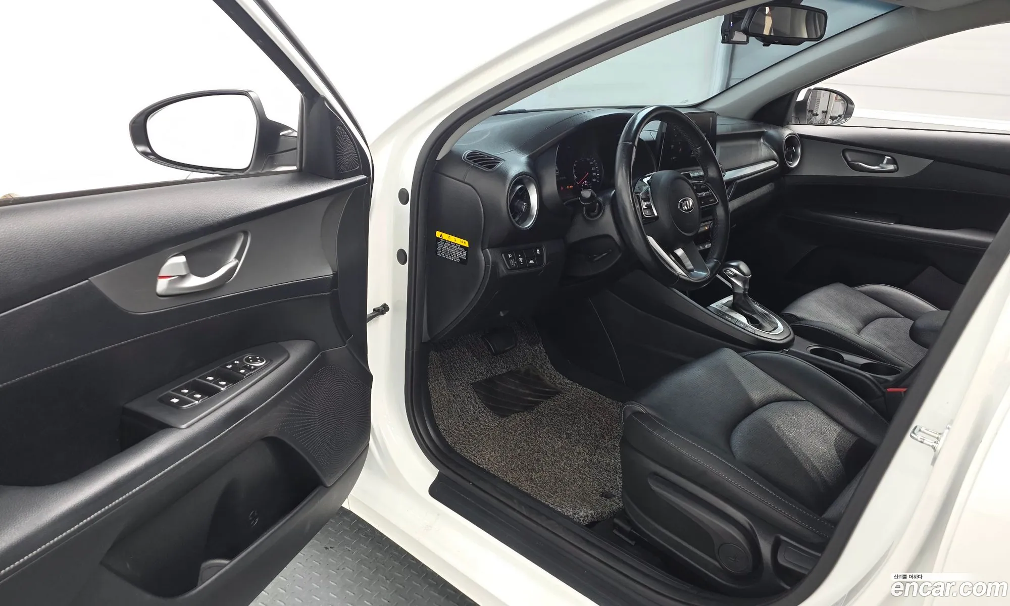 Kia K3 2019 — 26