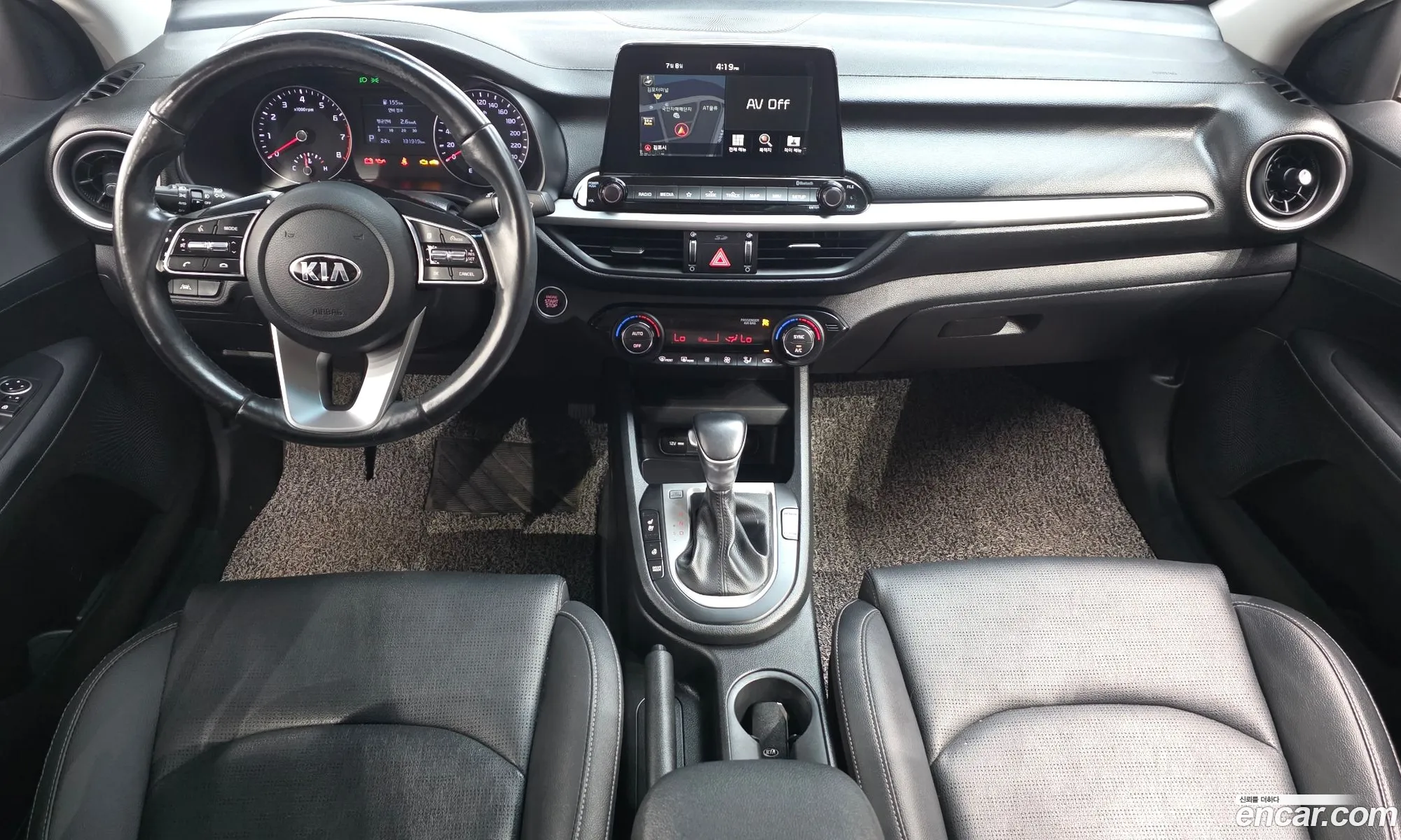 Kia K3 2019 — 24
