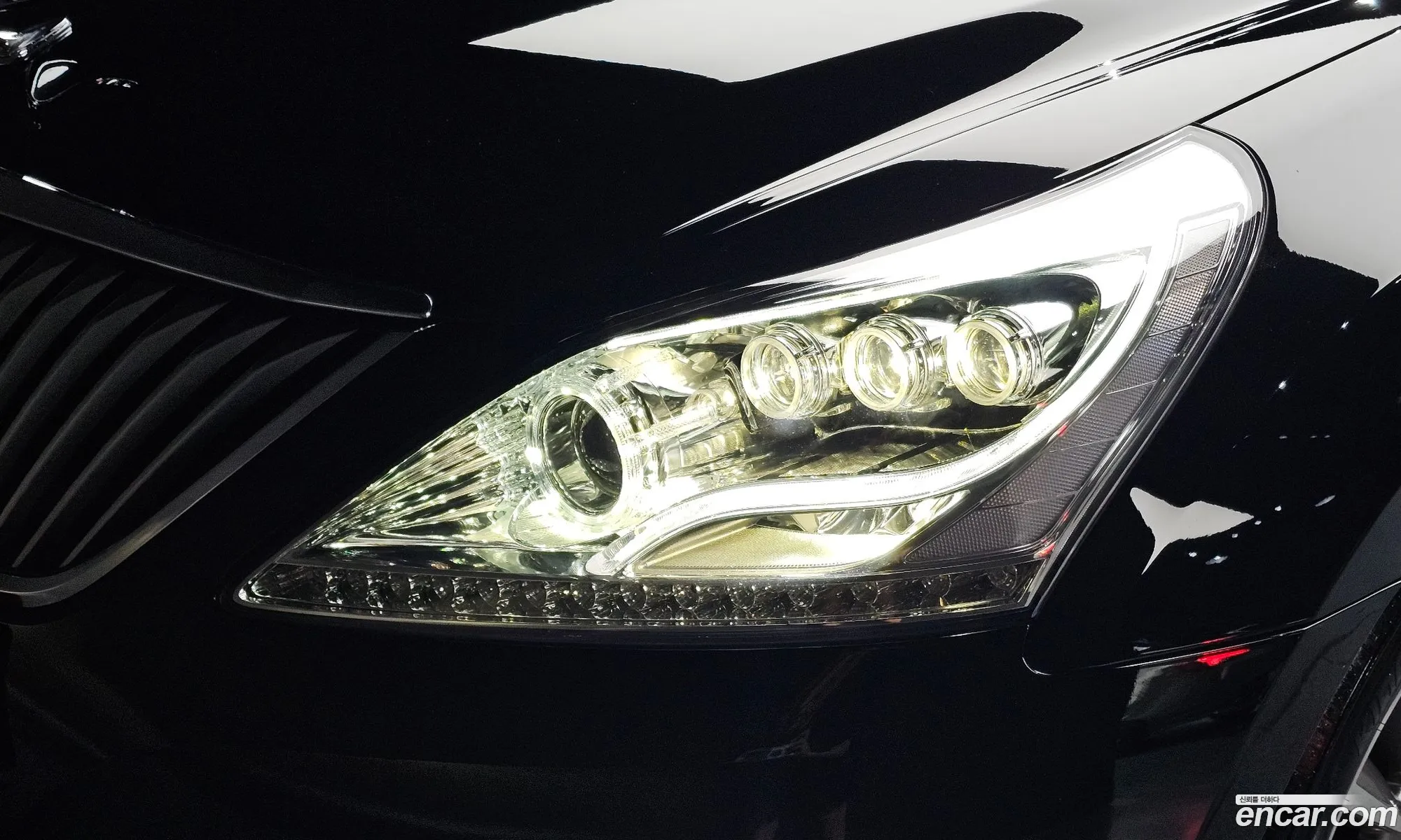 Hyundai Equus 2013 — 18