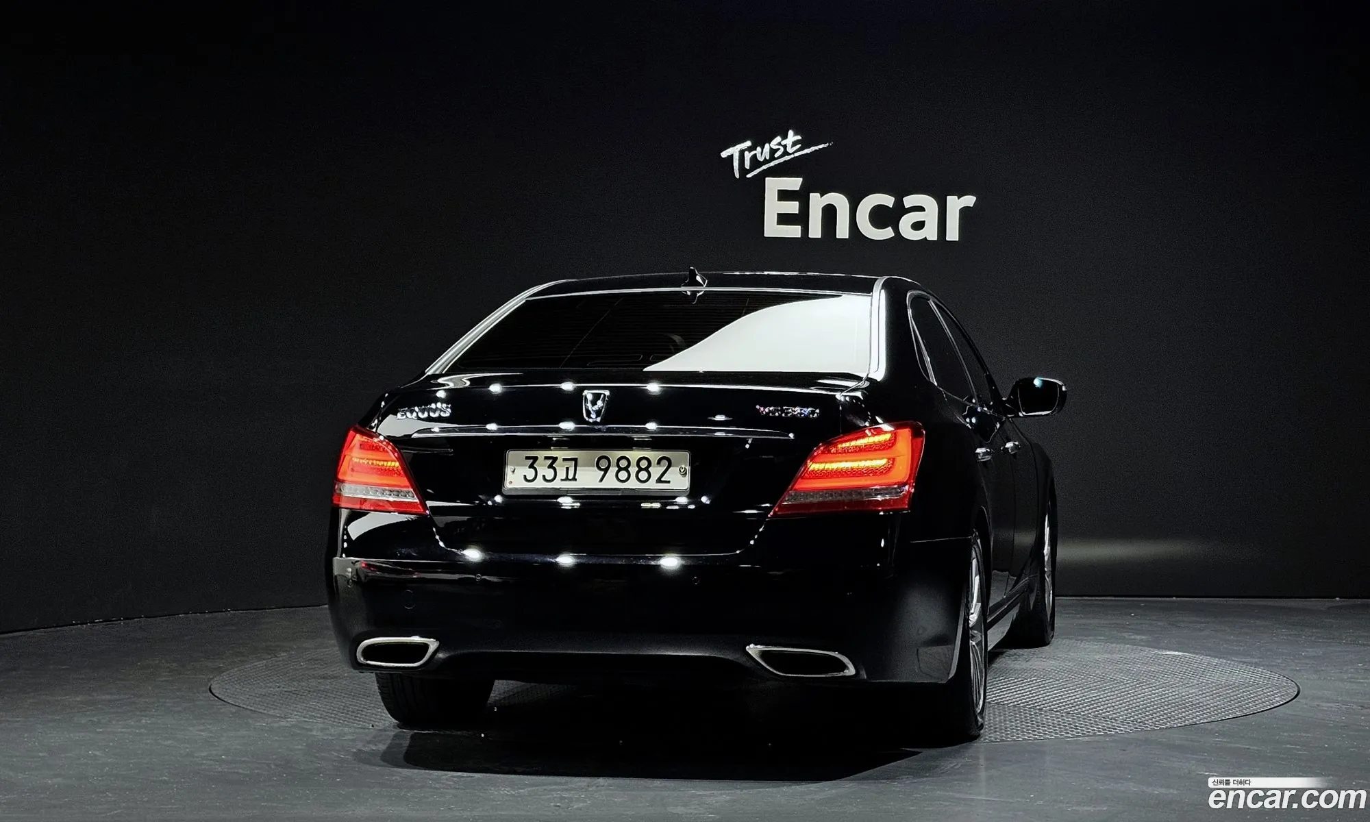 Hyundai Equus 2013 — 30