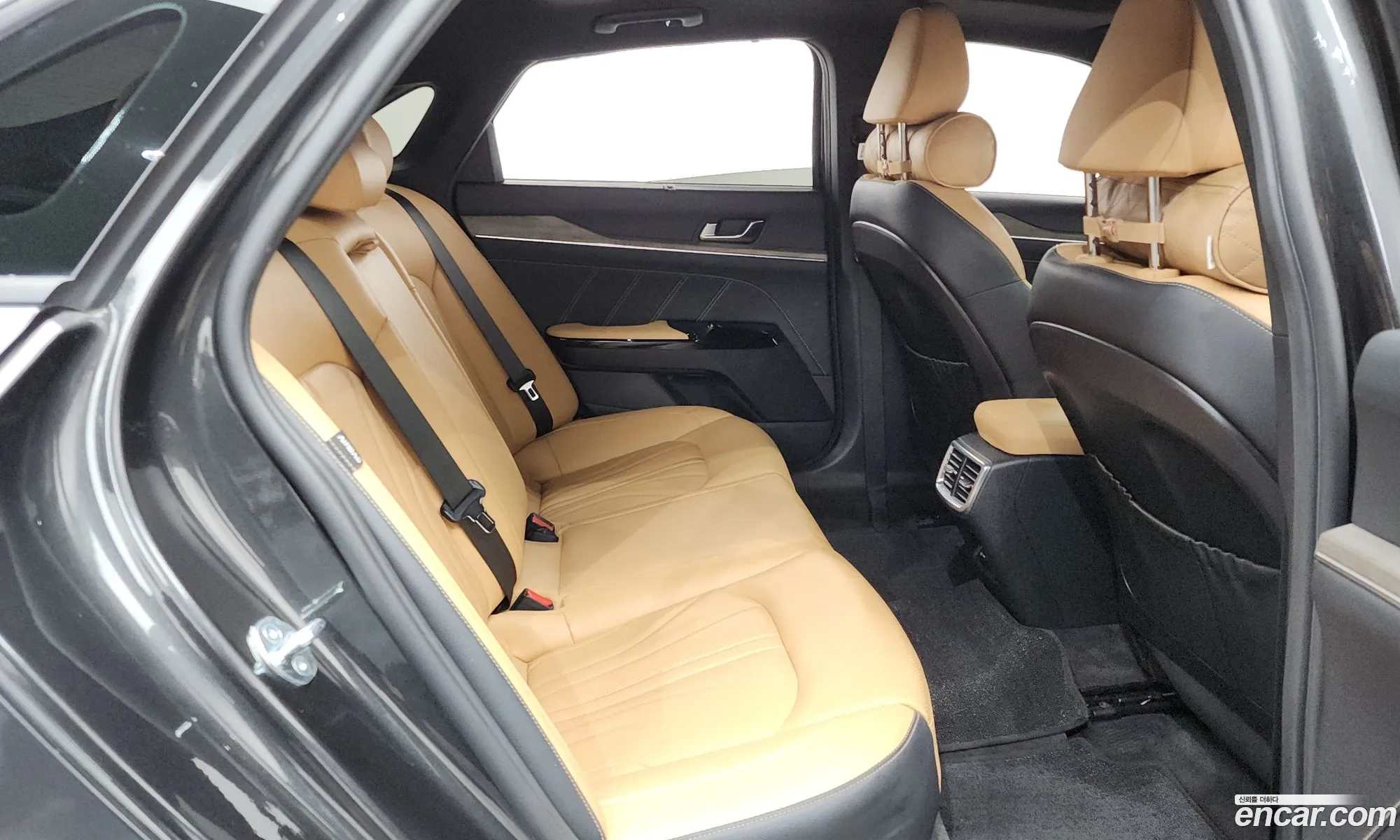 Kia K5 2022 — 17