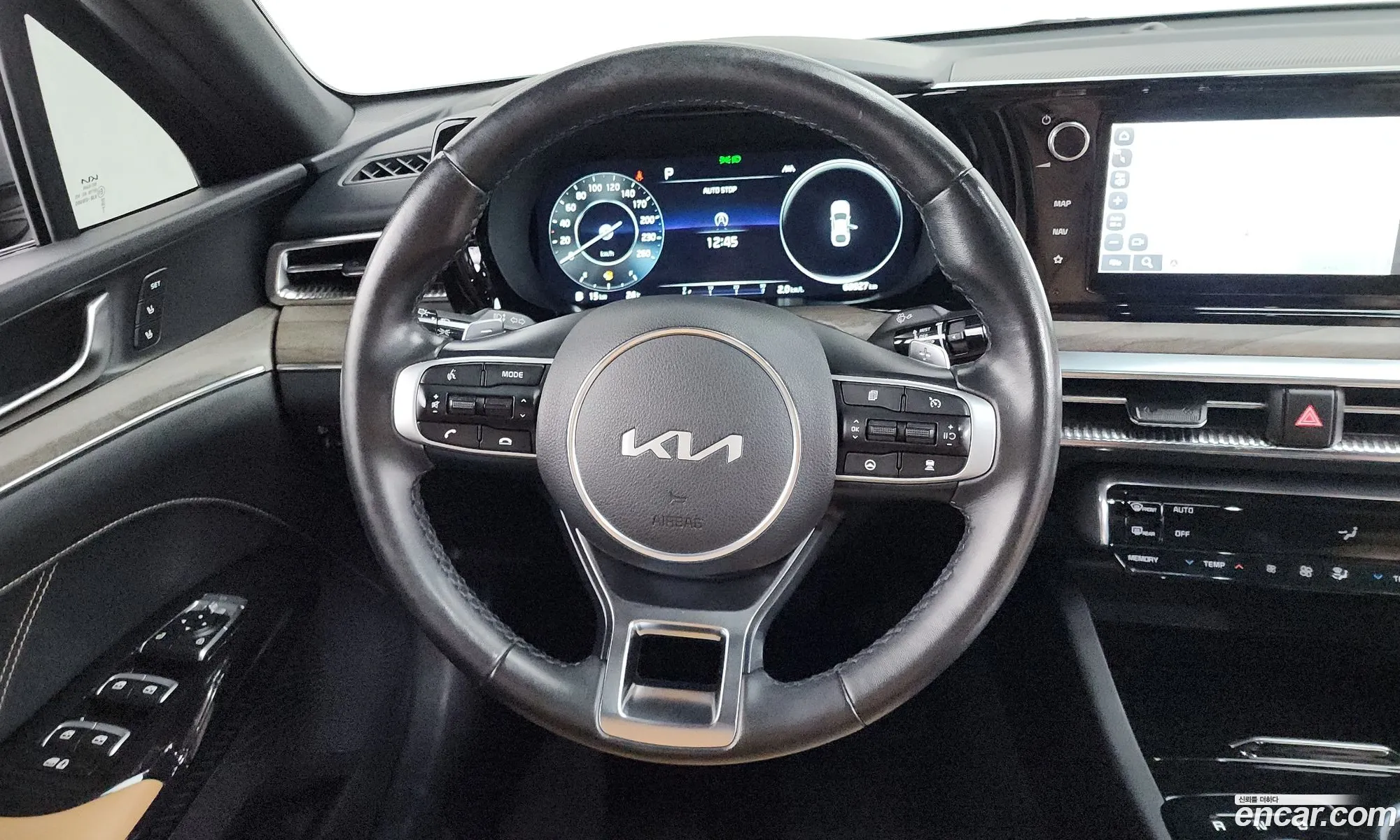 Kia K5 2022 — 4