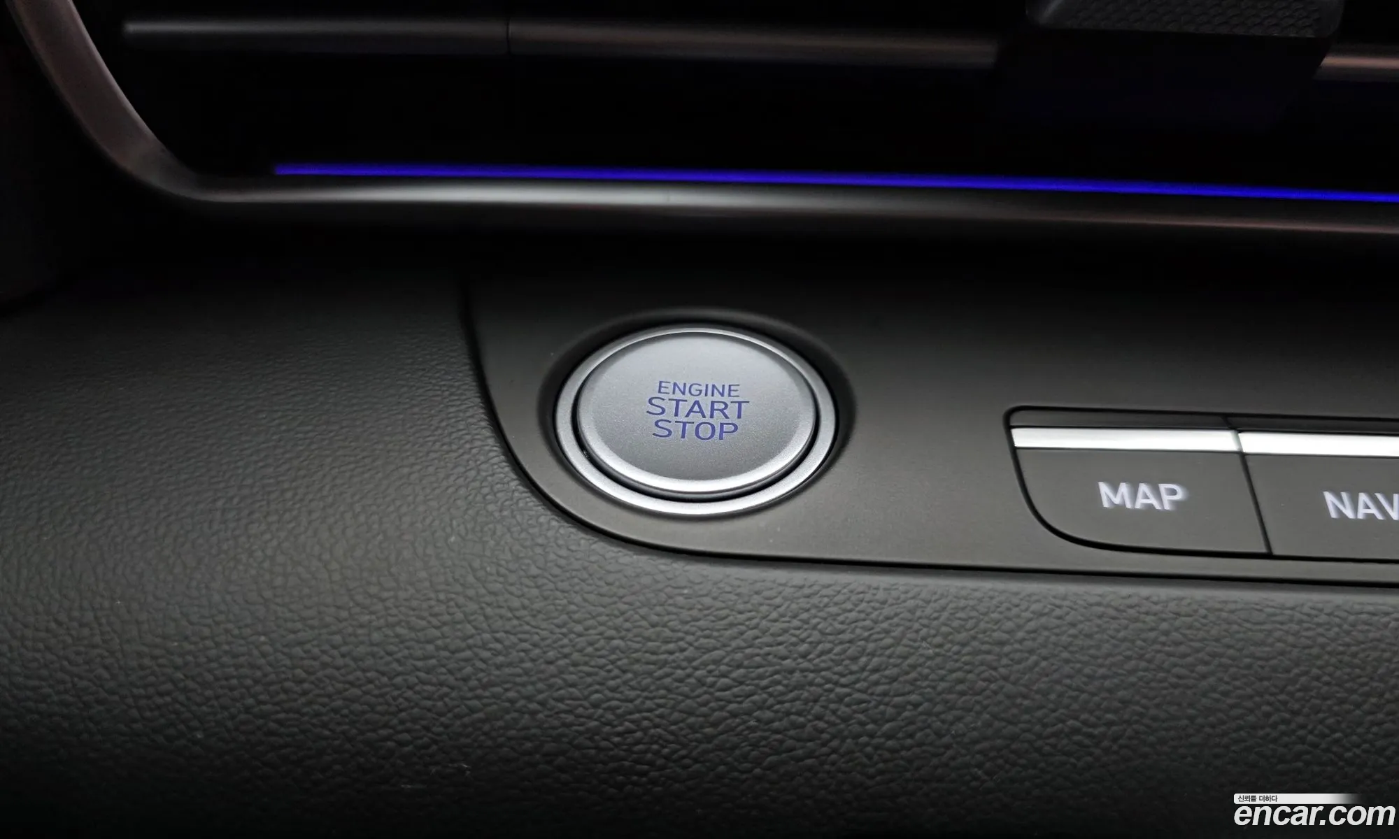 Hyundai Elantra Hybrid 2023 — 7