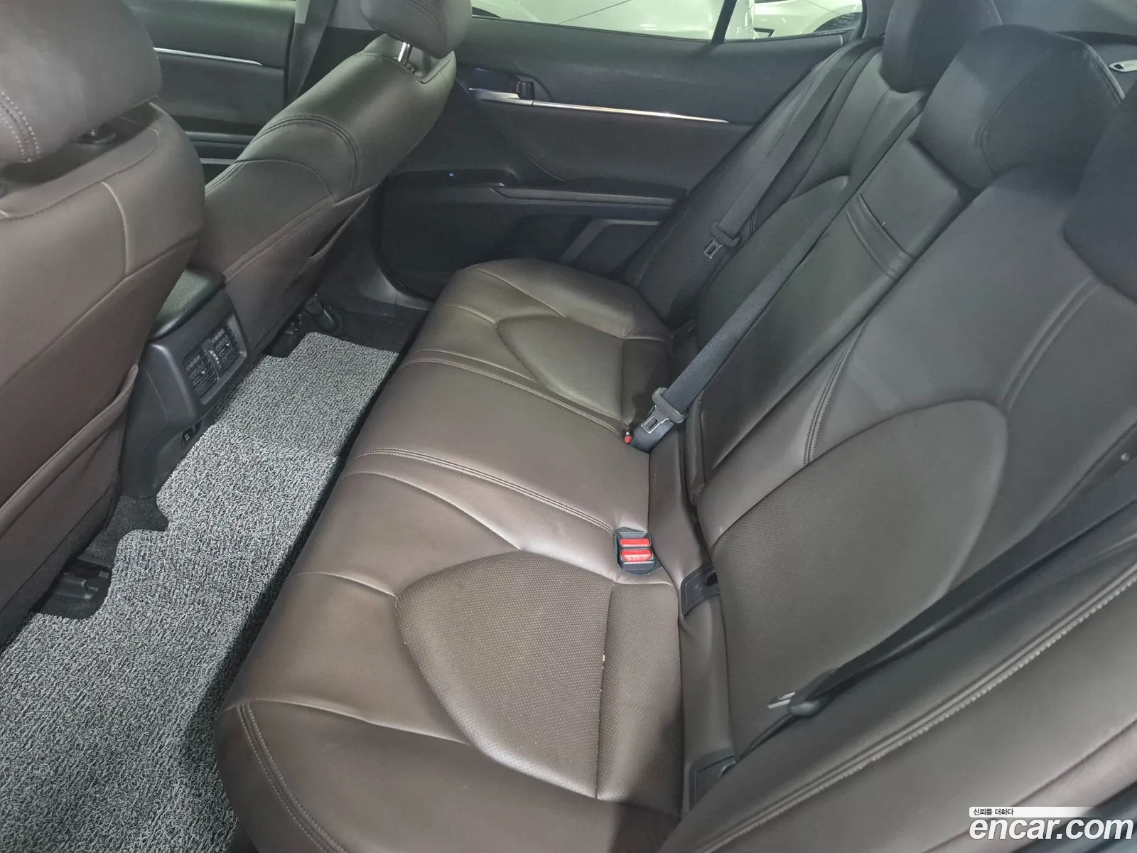 Toyota Camry 2019 — 9