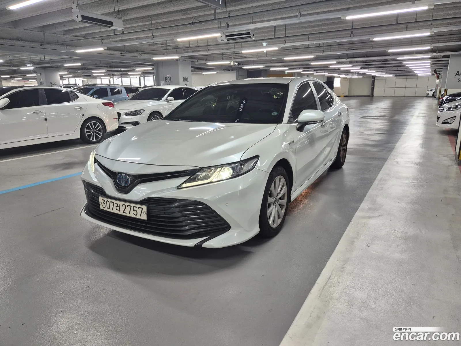 Toyota Camry 2019 — 15
