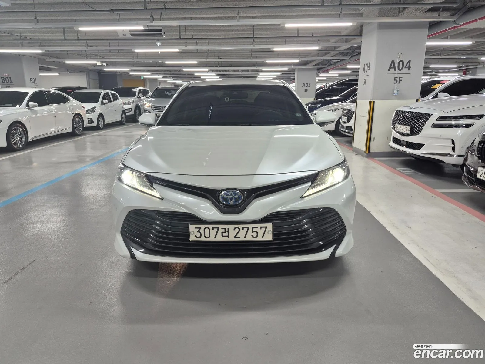Toyota Camry 2019 — 14