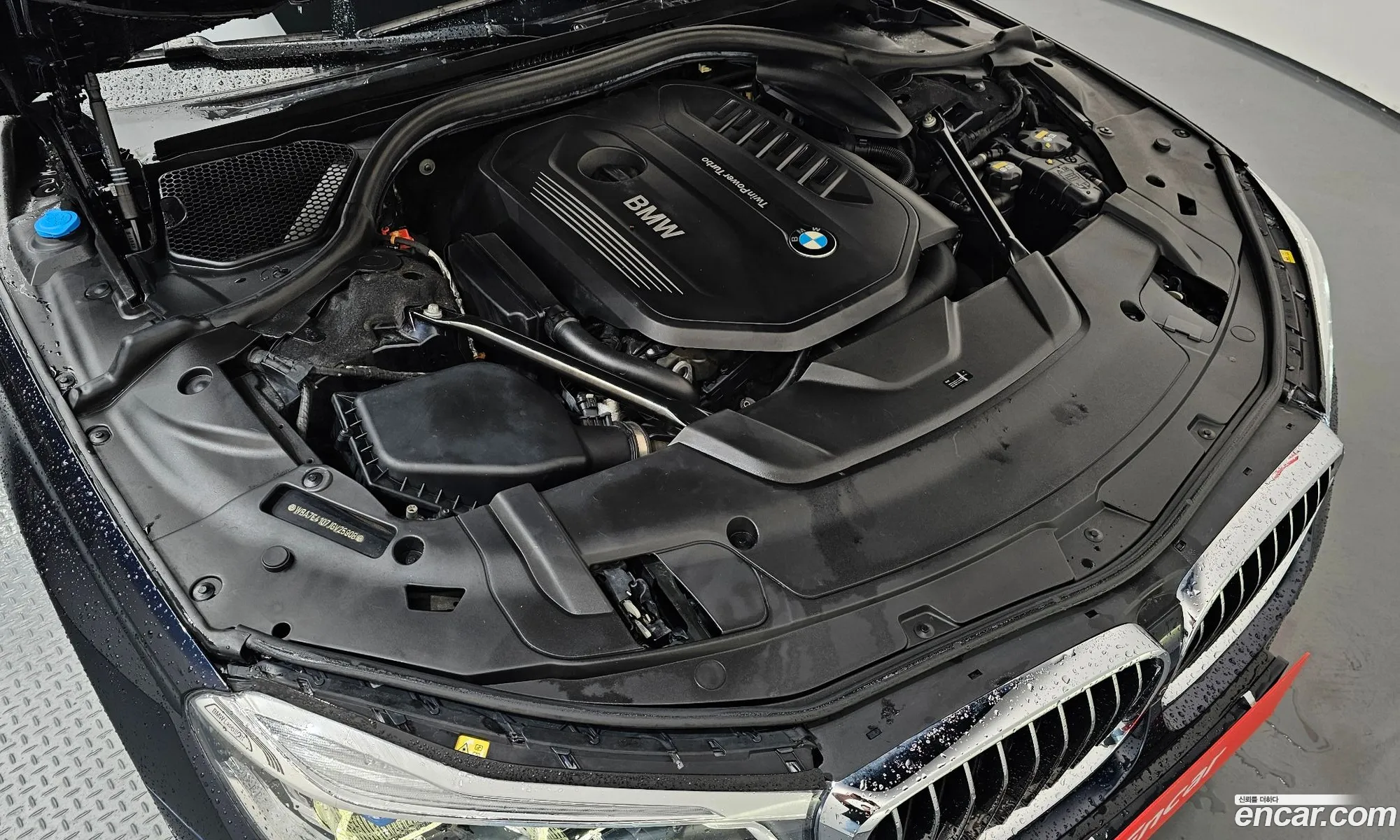 BMW 7 Series 2017 WBA7E4107JGV25908 — 3