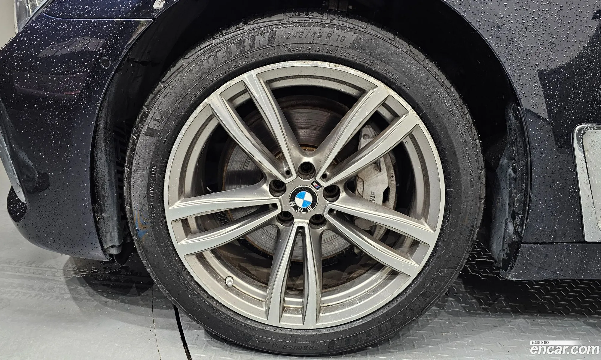 BMW 7 Series 2017 WBA7E4107JGV25908 — 16