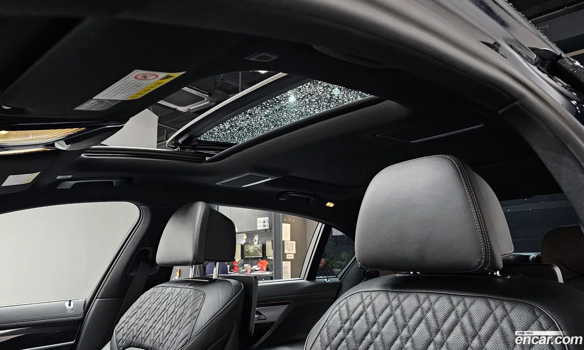BMW 7 Series 2017 WBA7E4107JGV25908 — 18