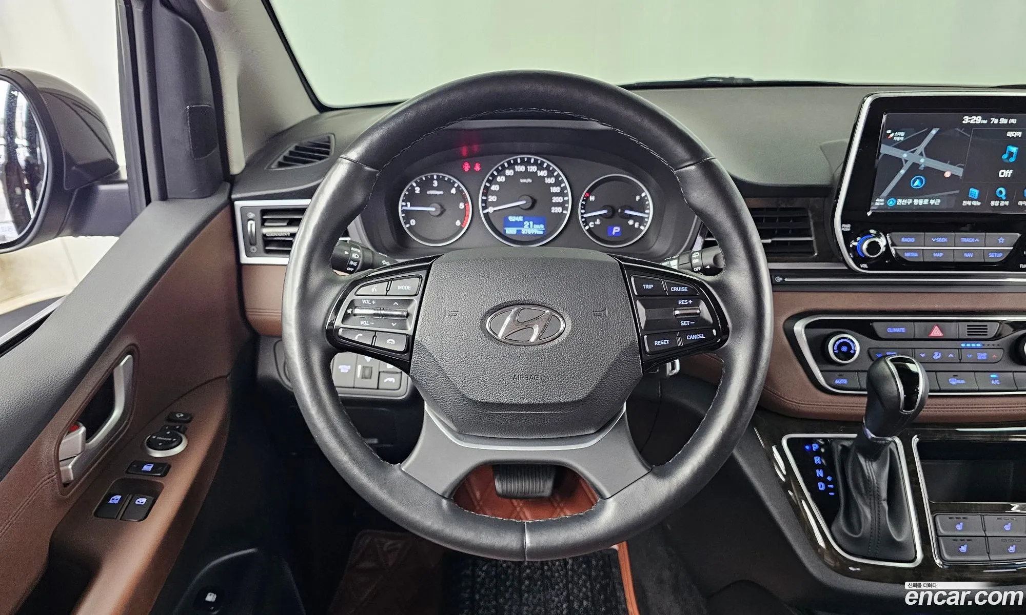 Hyundai Grand Starex 2019 — 9