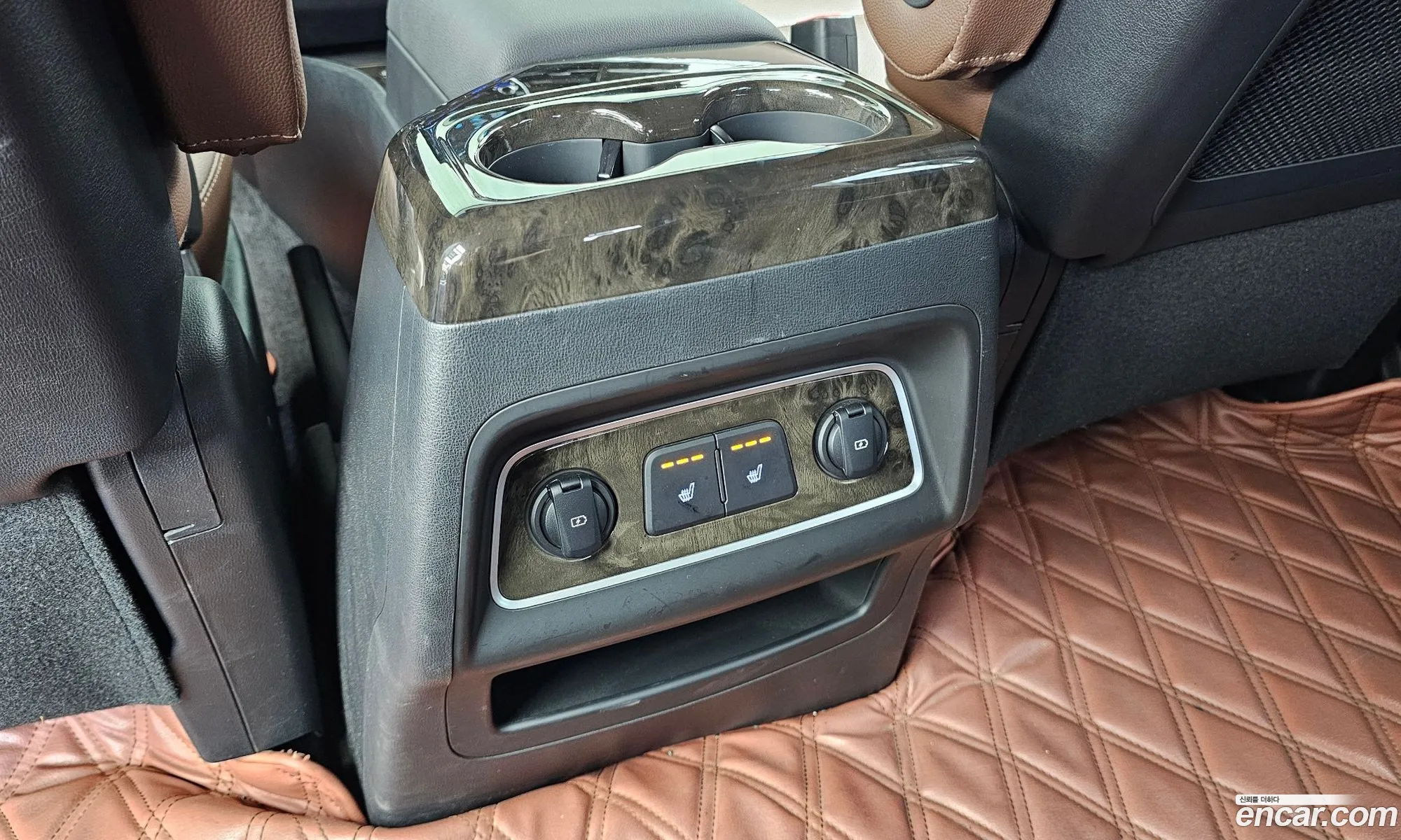 Hyundai Grand Starex 2019 — 12