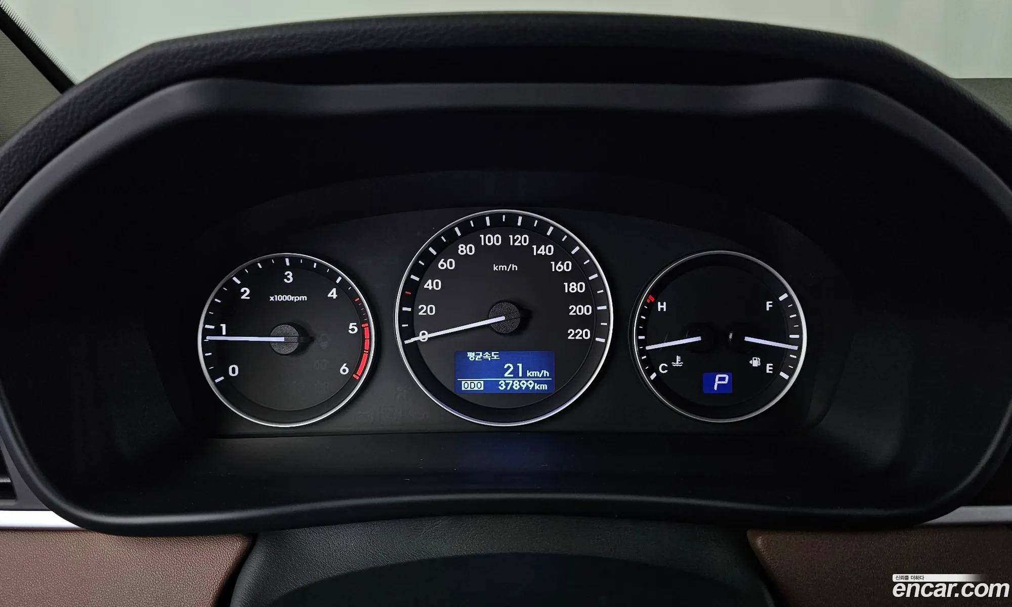 Hyundai Grand Starex 2019 — 4
