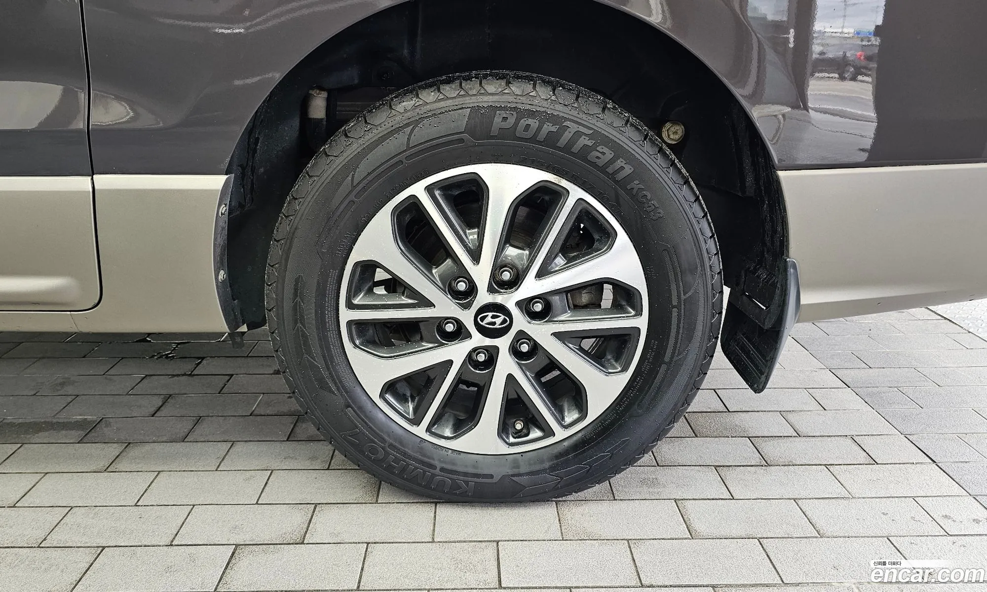 Hyundai Grand Starex 2019 — 18