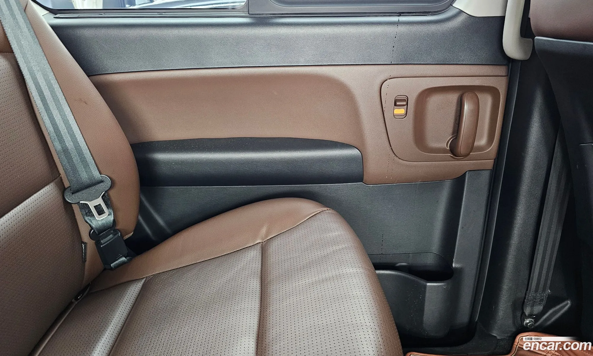 Hyundai Grand Starex 2019 — 31