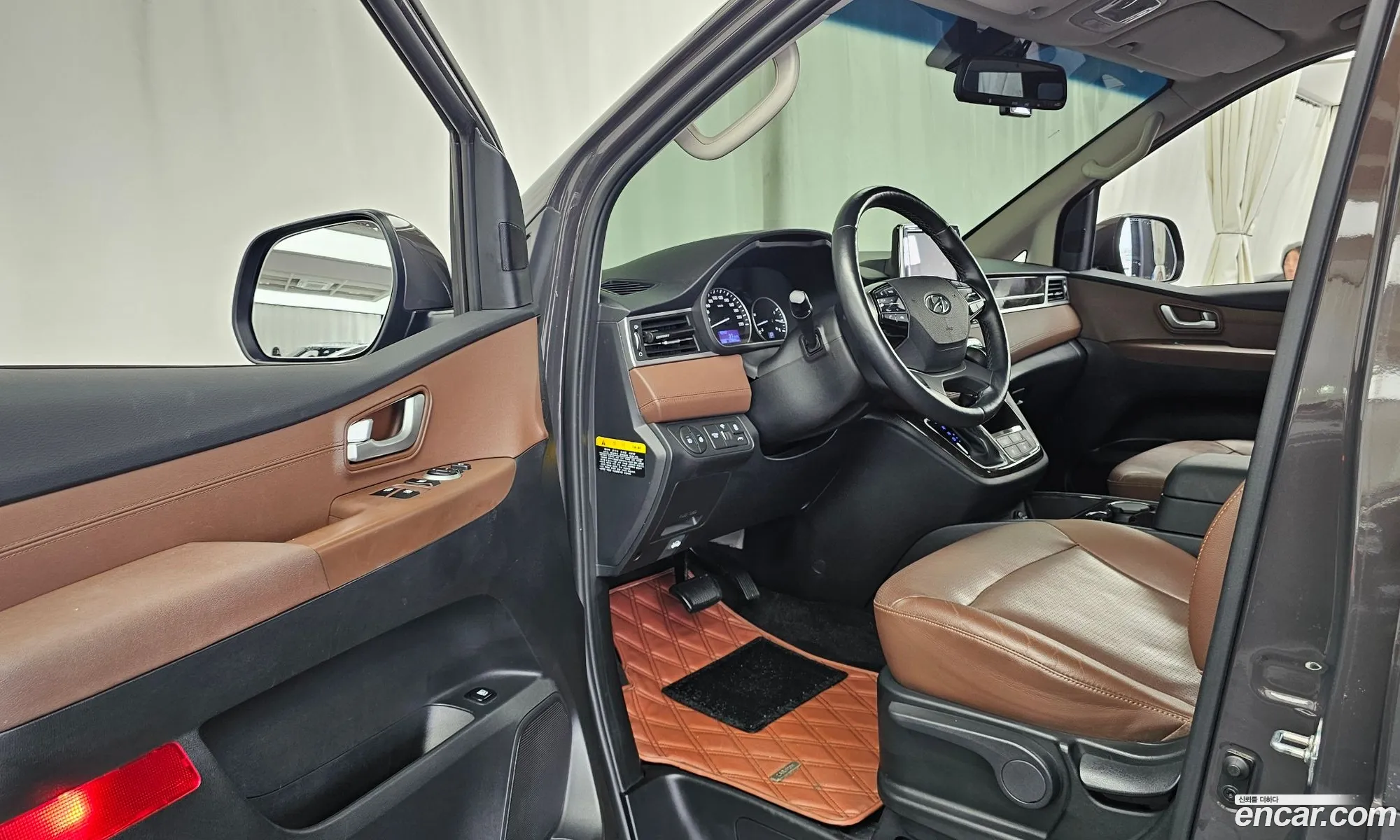Hyundai Grand Starex 2019 — 10