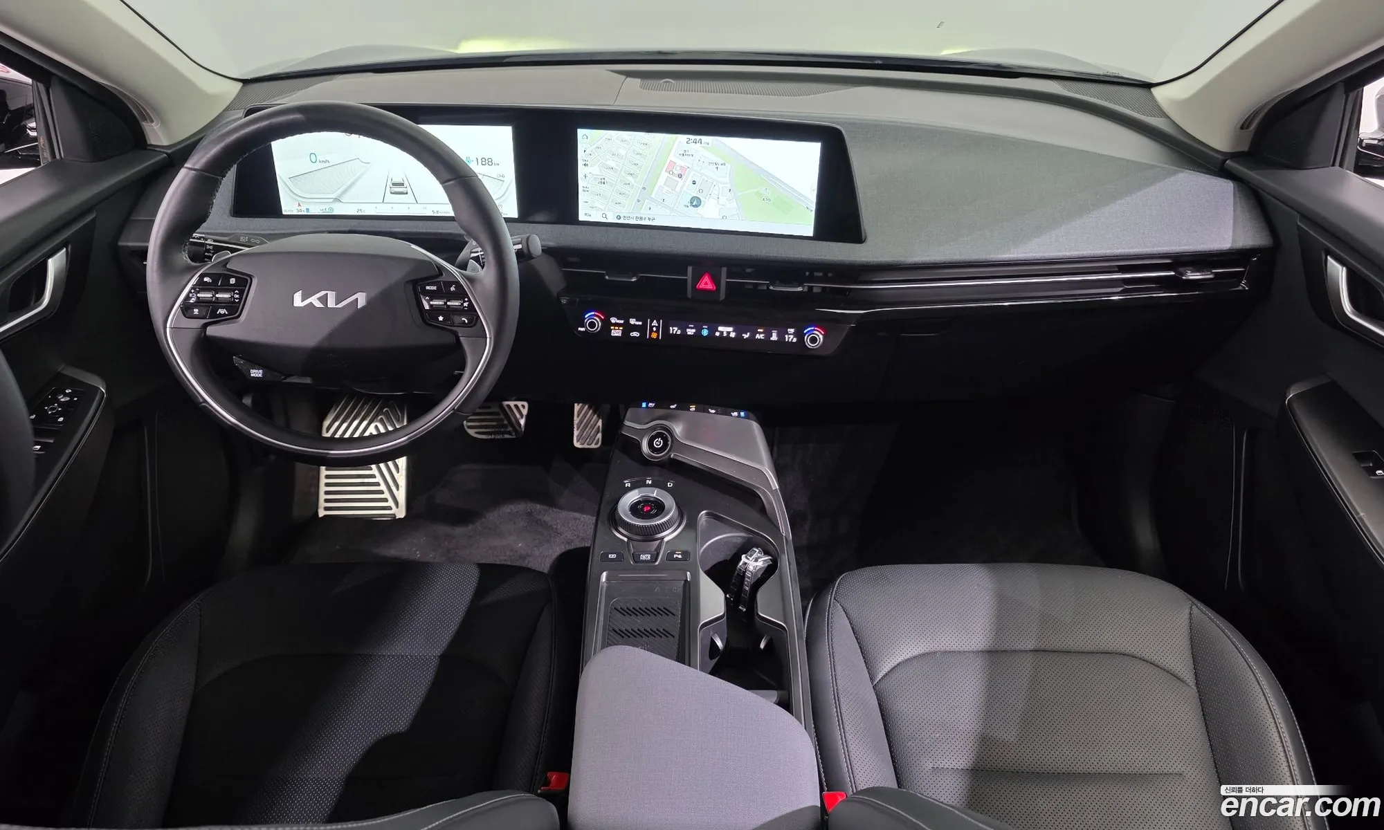Kia EV6 2024 — 32