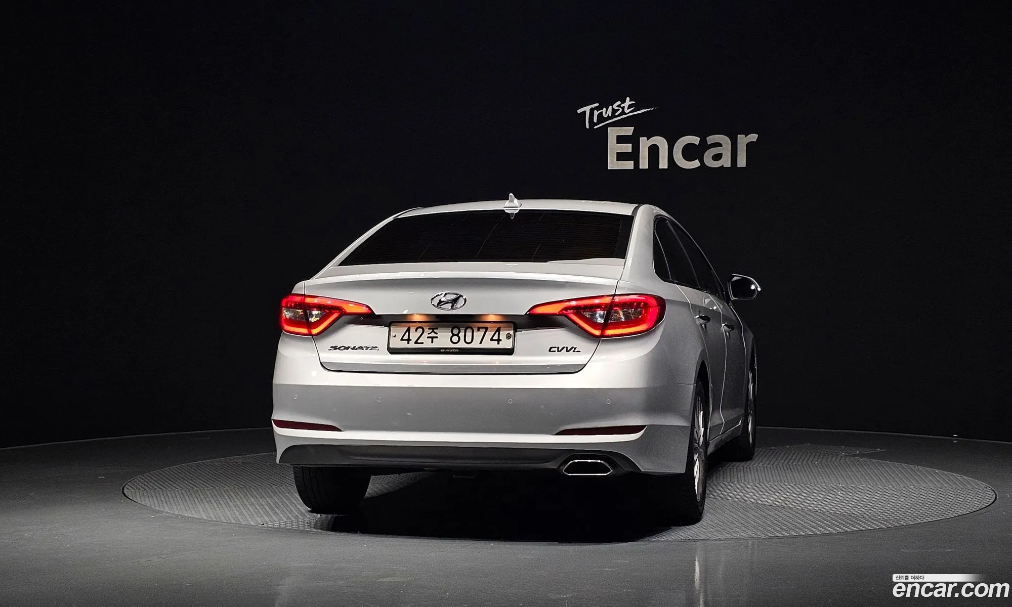 Hyundai LF Sonata 2016 — 15