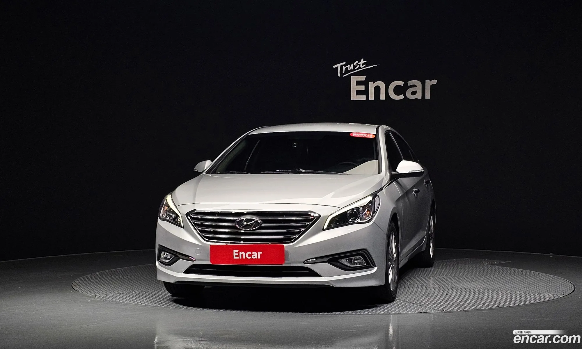 Hyundai LF Sonata 2016 — 18