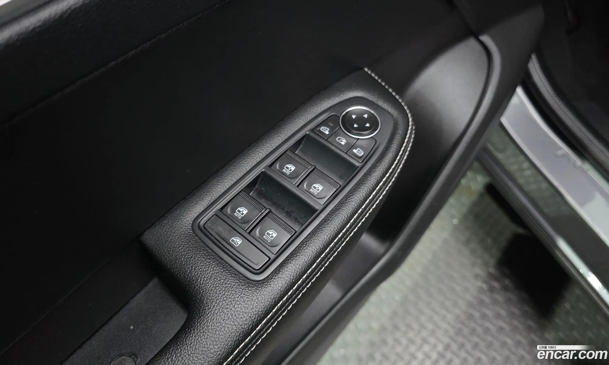 Renault Korea (Samsung) XM3 2022 — 17