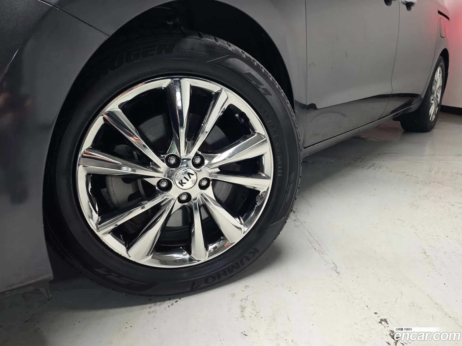 Kia Carnival 2018 — 12