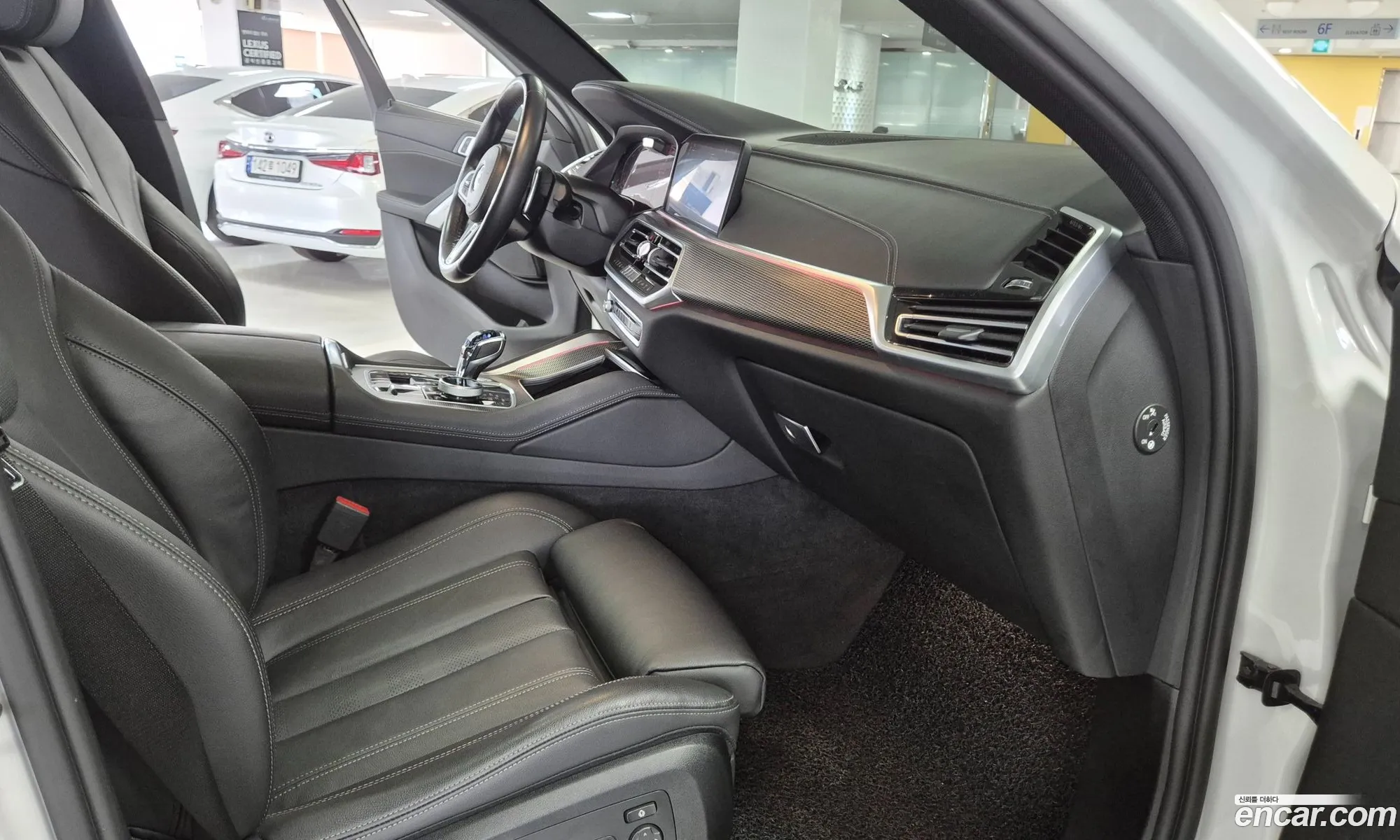 BMW X6 2022 — 10