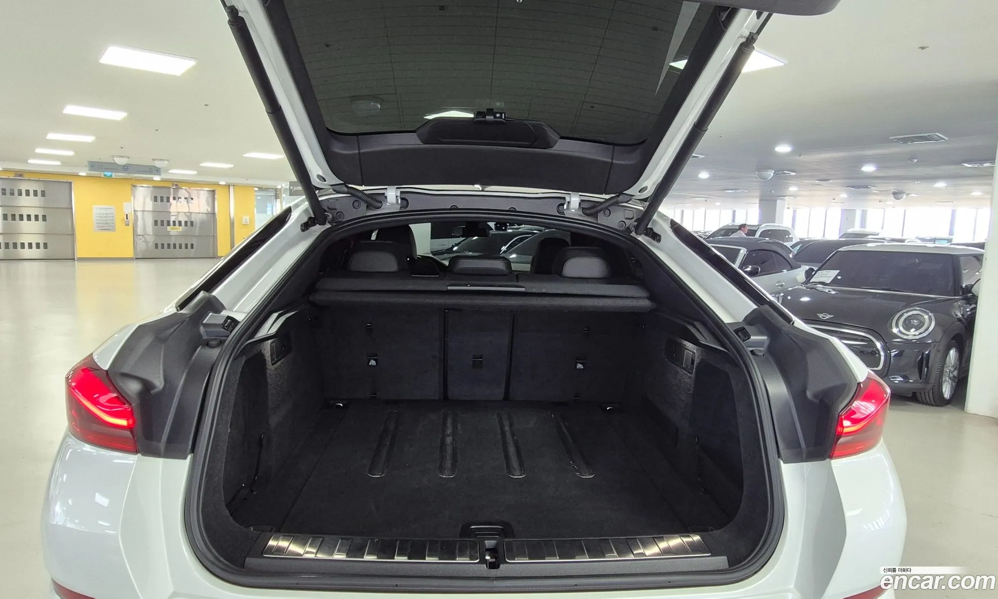 BMW X6 2022 — 17