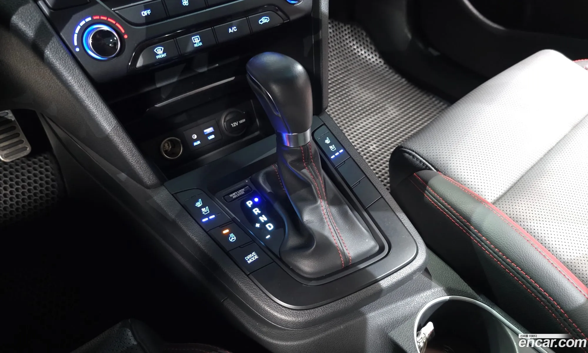 Hyundai Elantra AD 2016 — 27
