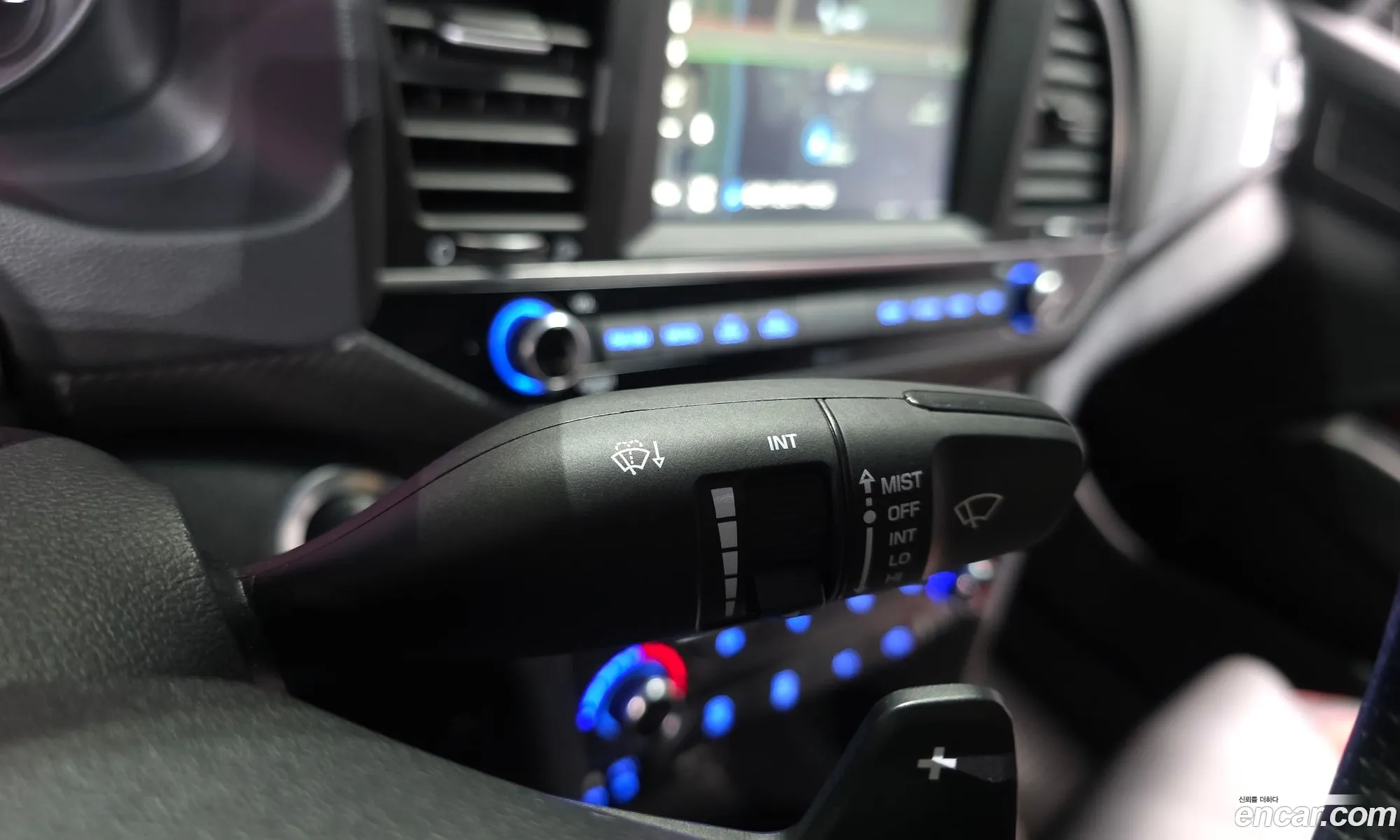 Hyundai Elantra AD 2016 — 2