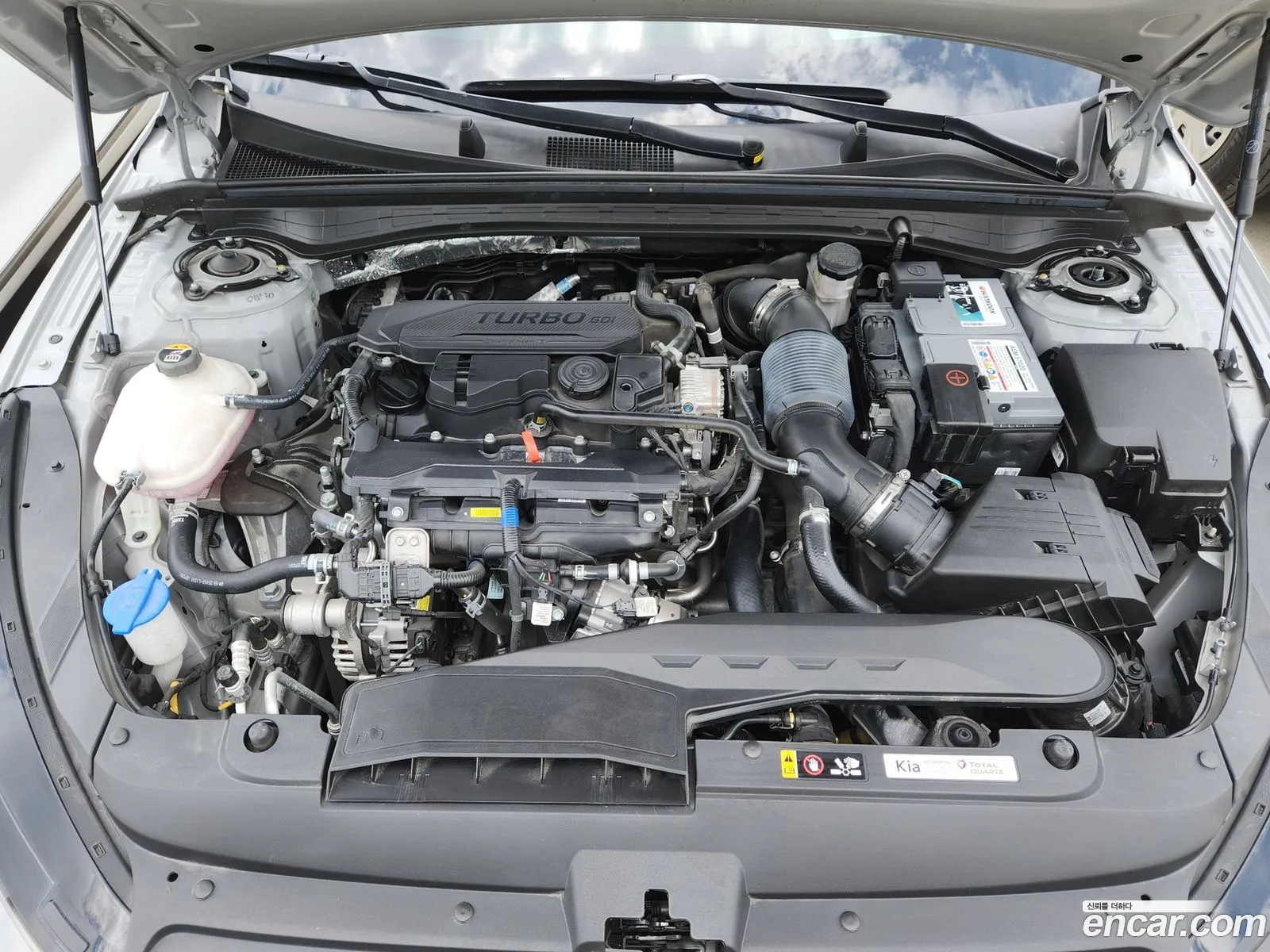 Kia K5 2023 — 19