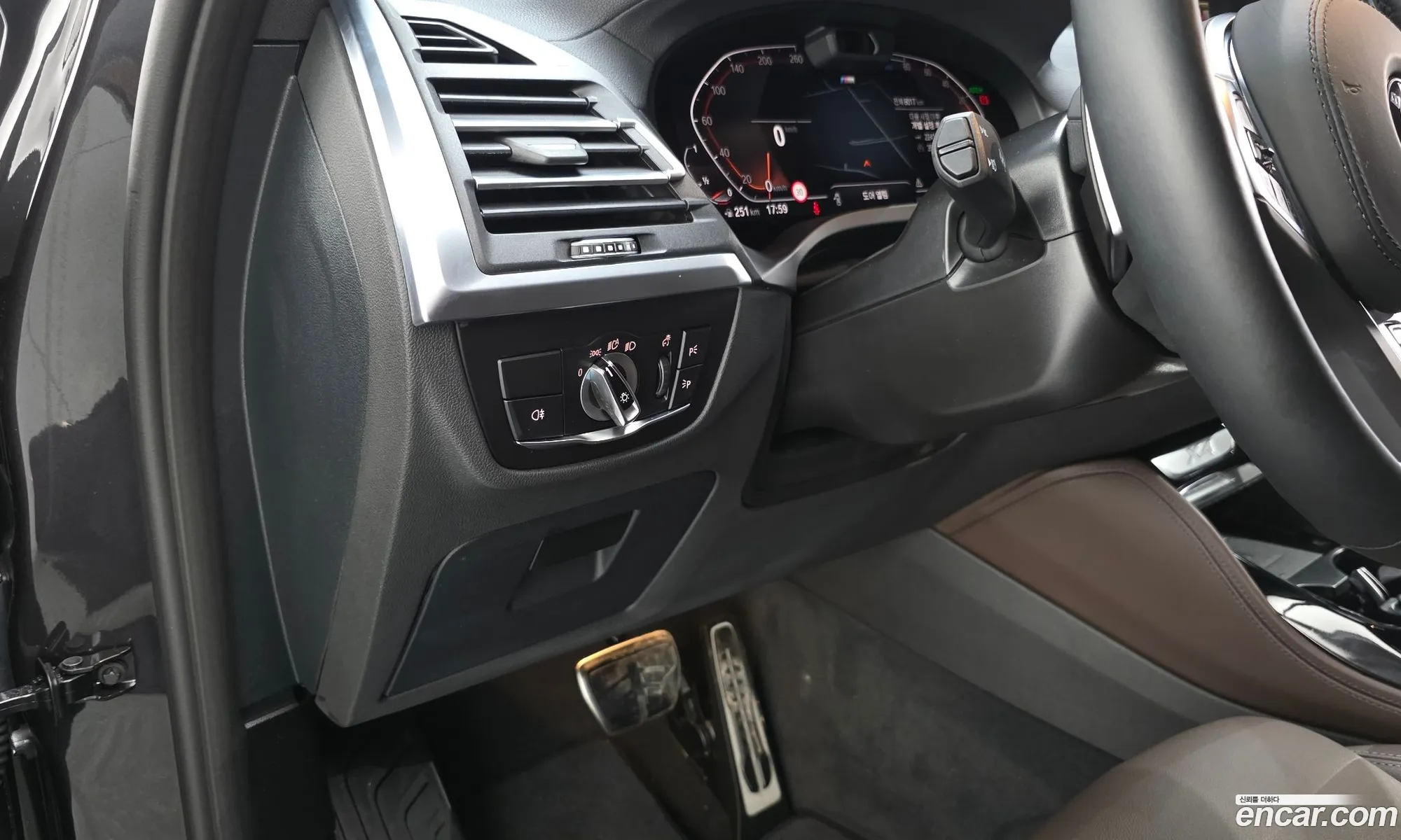 BMW X4 2025 WBA31CA02S9Y69169 — 23