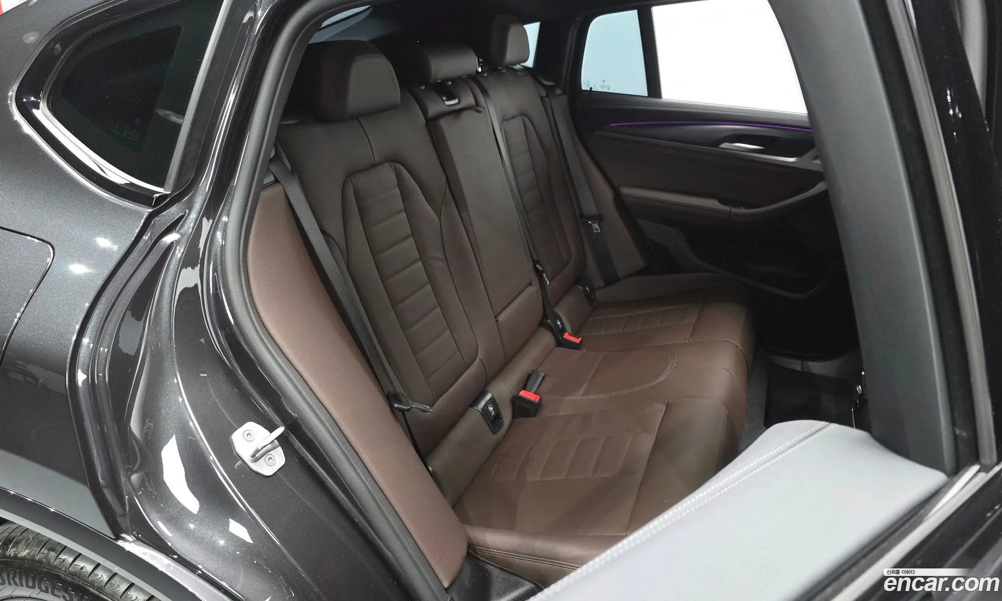 BMW X4 2025 WBA31CA02S9Y69169 — 32