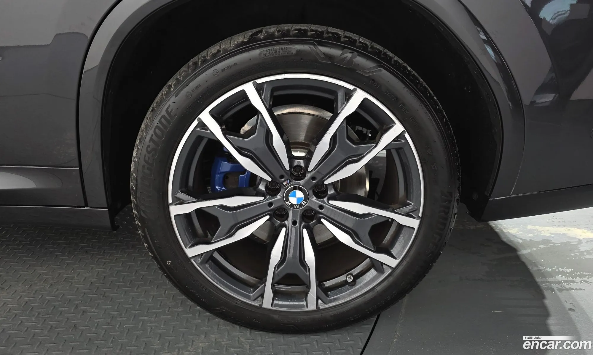 BMW X4 2025 WBA31CA02S9Y69169 — 34