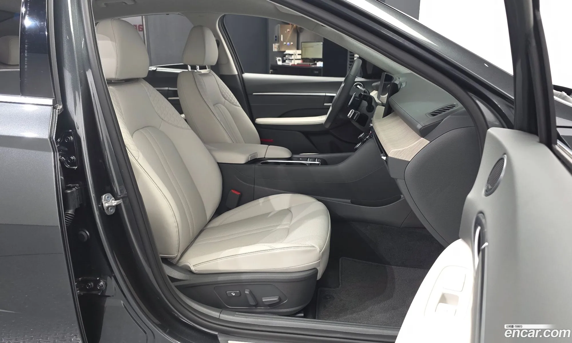 Hyundai Sonata the Edge 2026 — 16