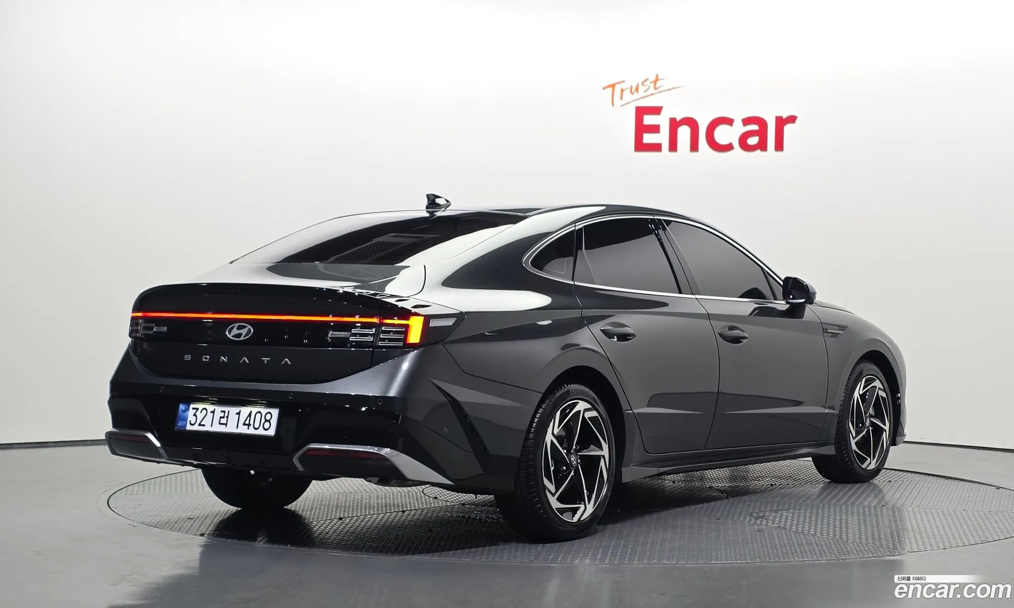 Hyundai Sonata the Edge 2026 — 12