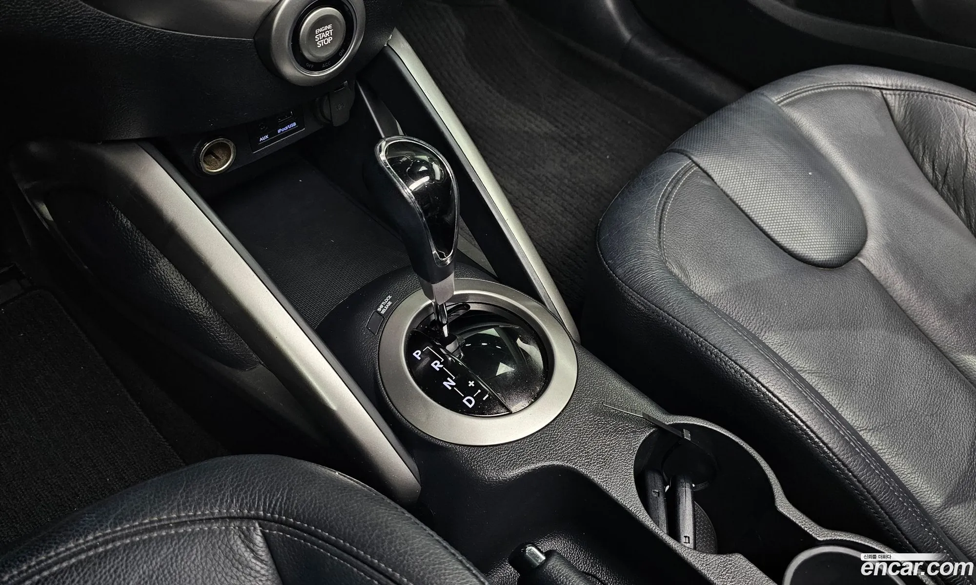 Hyundai Veloster 2012 — 11