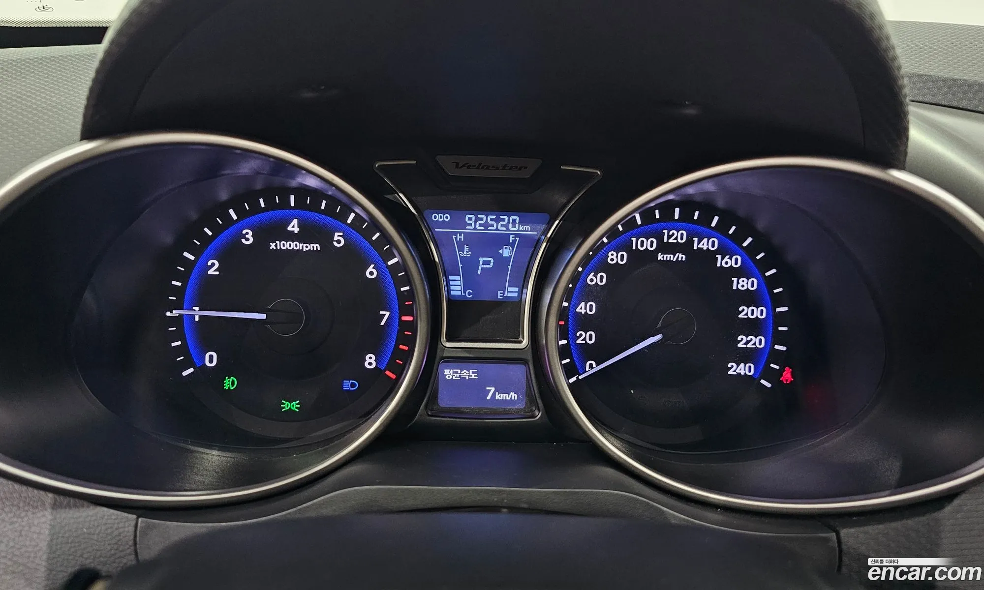Hyundai Veloster 2012 — 22
