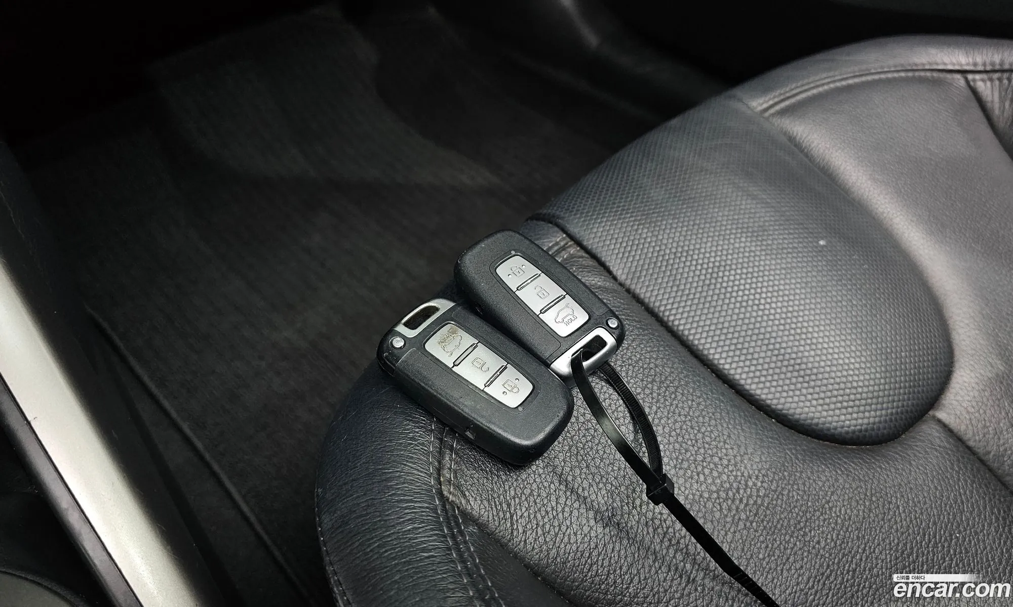 Hyundai Veloster 2012 — 14