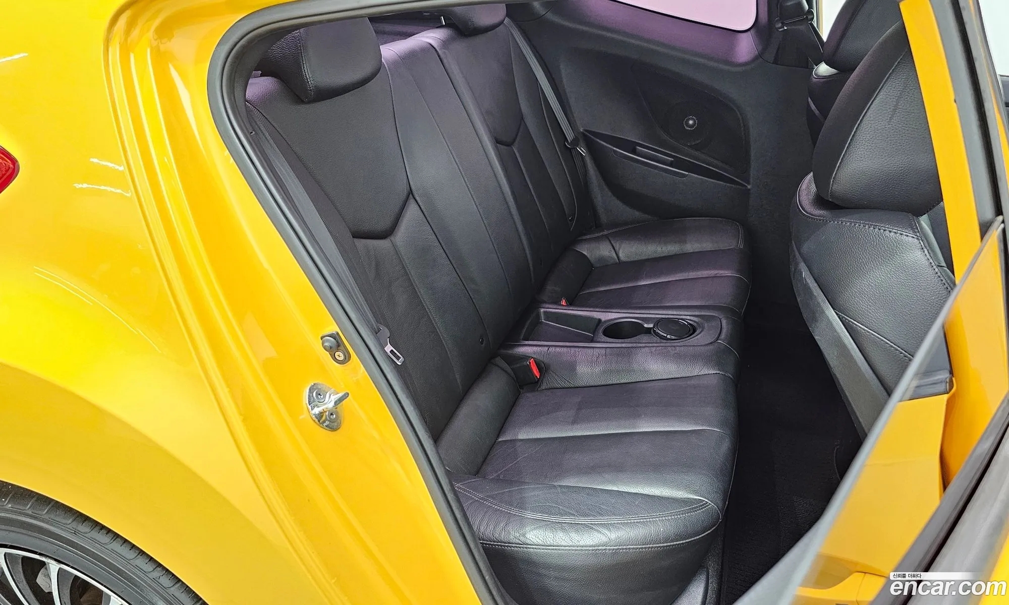 Hyundai Veloster 2012 — 3