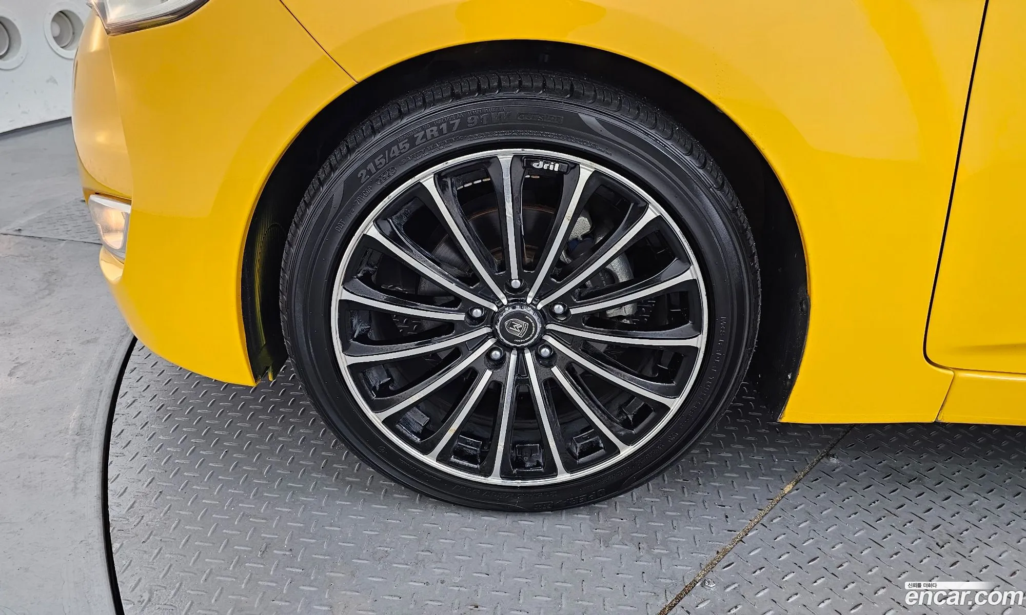 Hyundai Veloster 2012 — 16