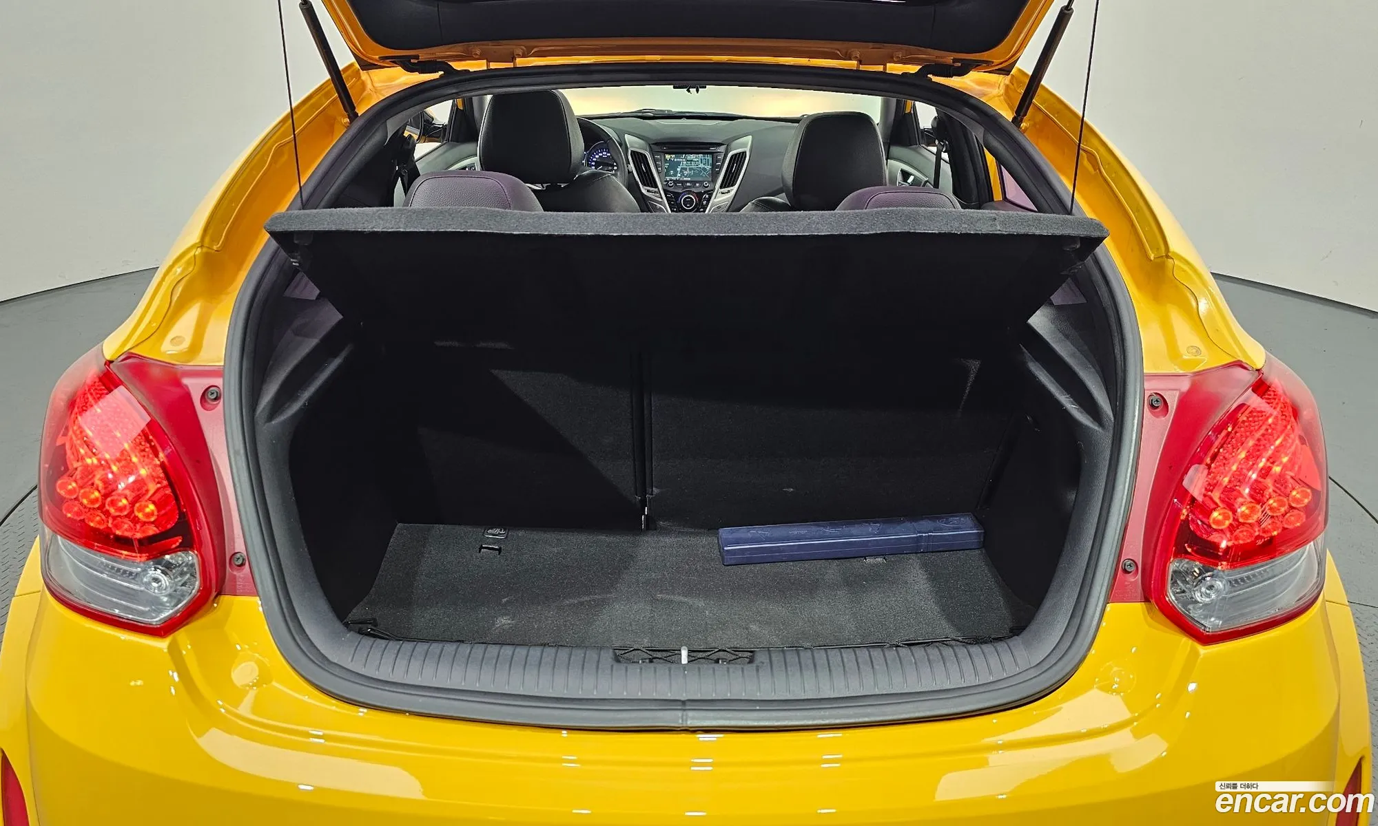 Hyundai Veloster 2012 — 8