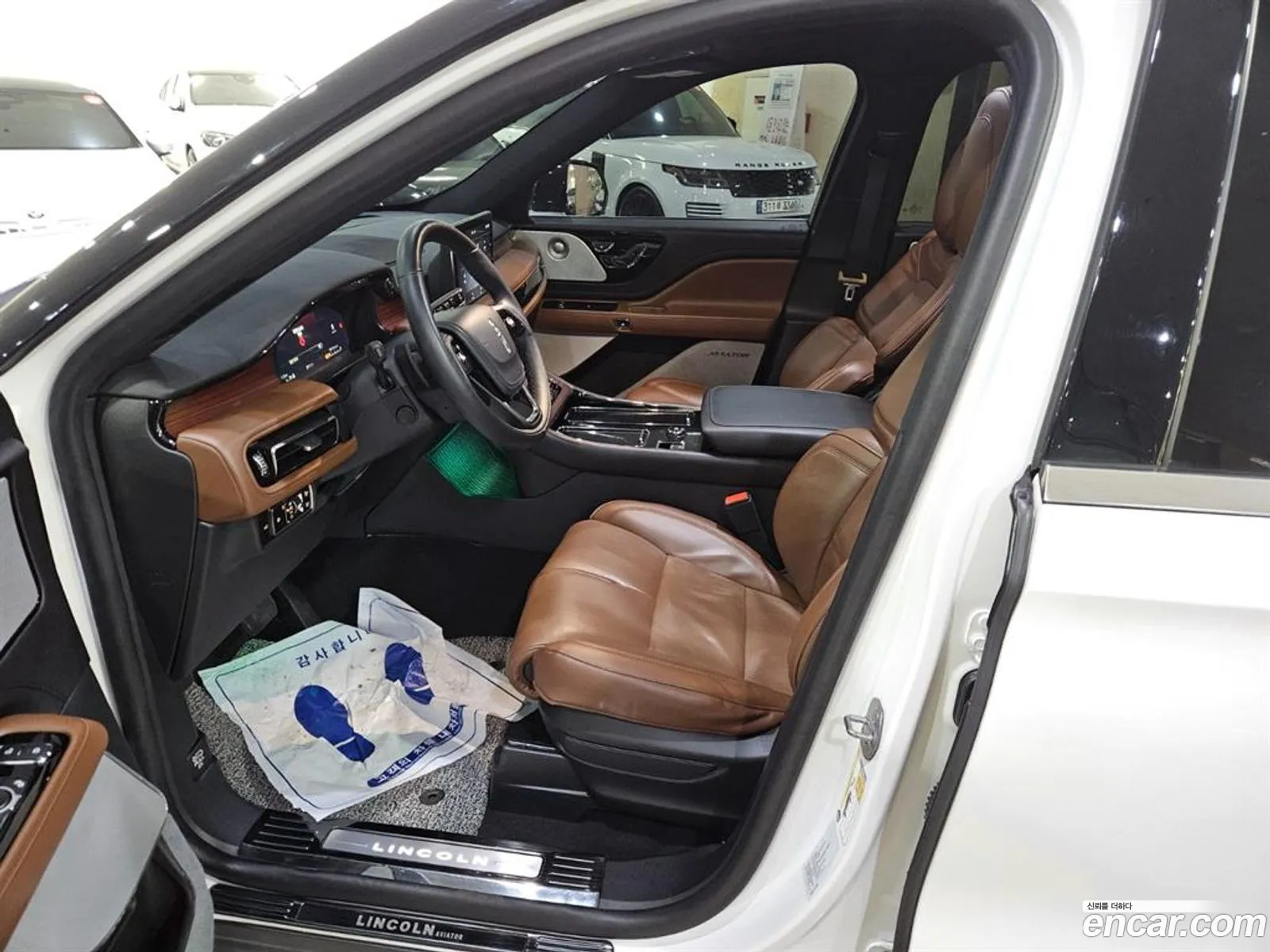 Lincoln Aviator 2023 — 16