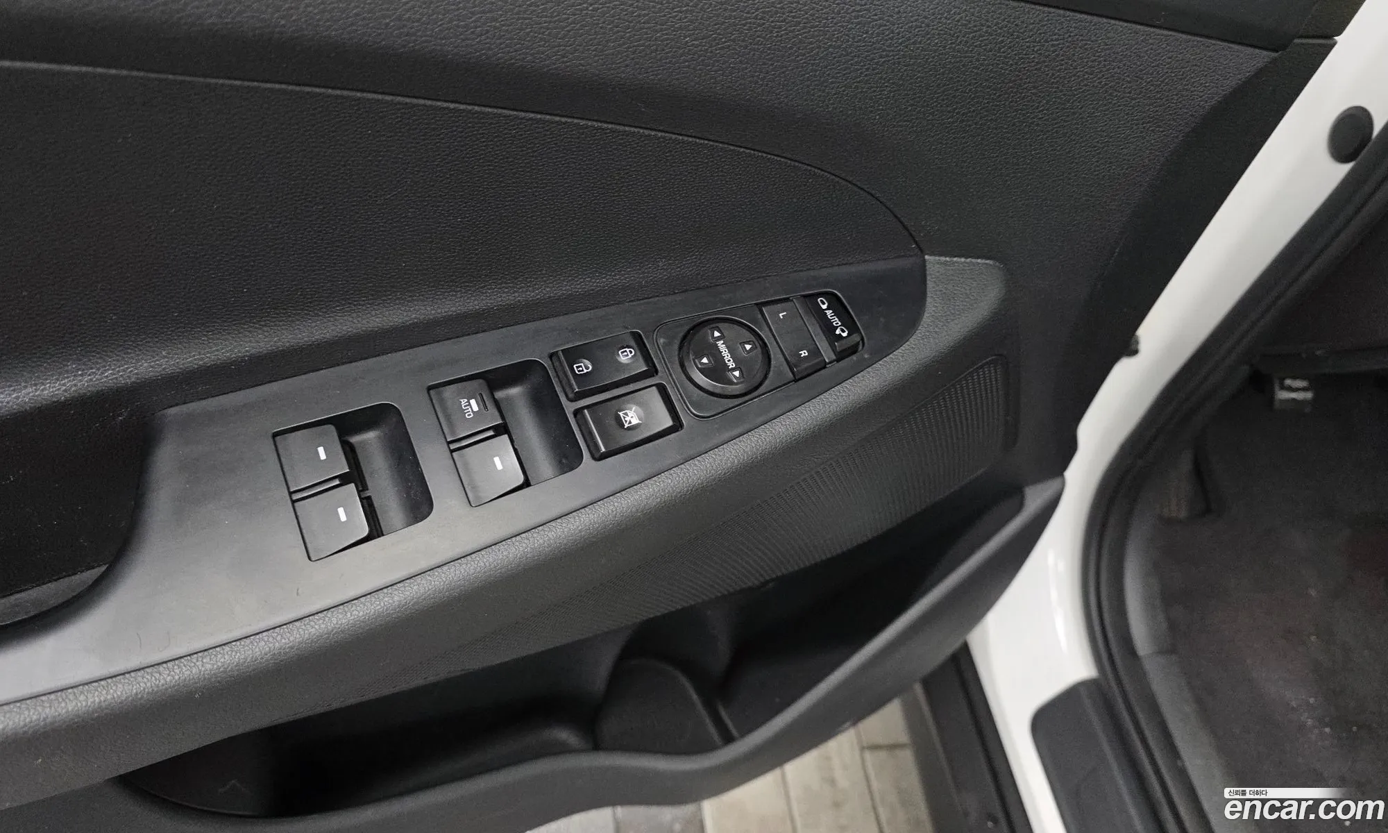 Hyundai Tucson 2015 — 29