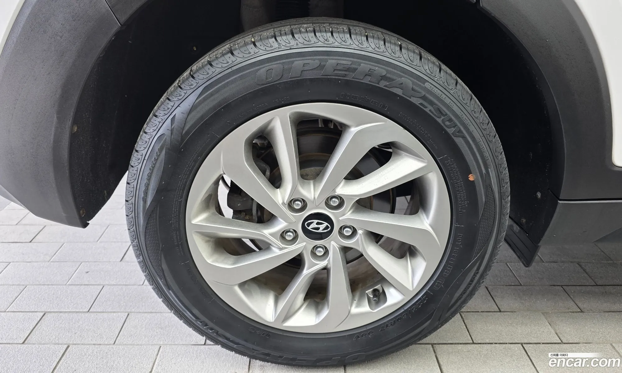 Hyundai Tucson 2015 — 12