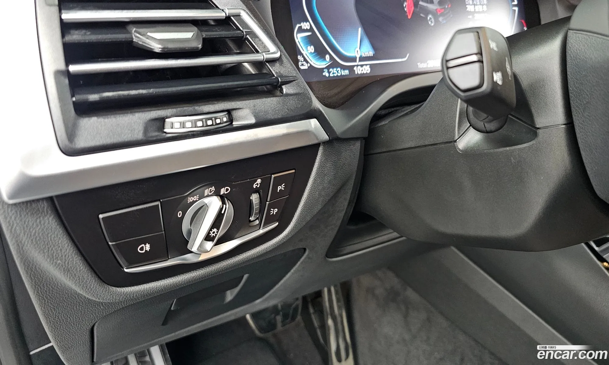 BMW iX3 2023 WBY41DU03PSB57344 — 17