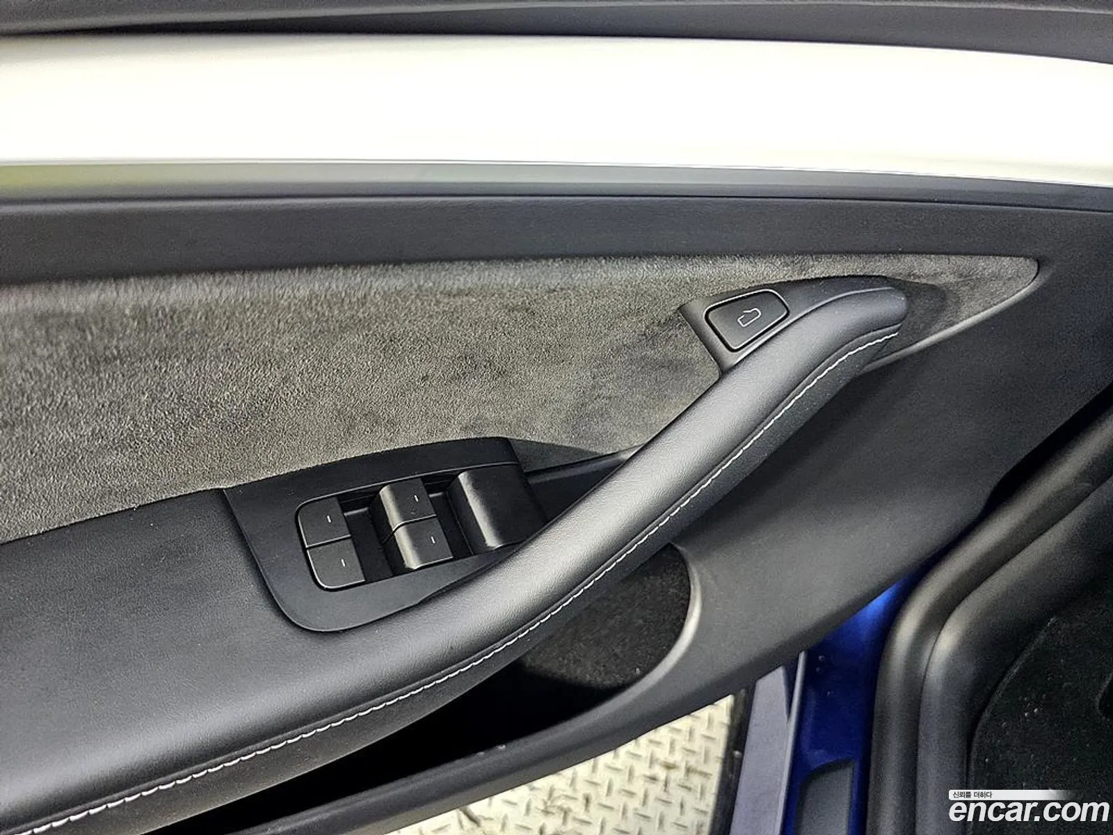 Tesla Model Y 2024 — 8