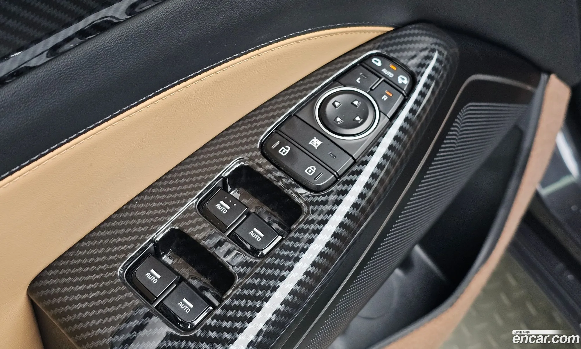 Kia K7 Premier Hybrid 2019 — 12