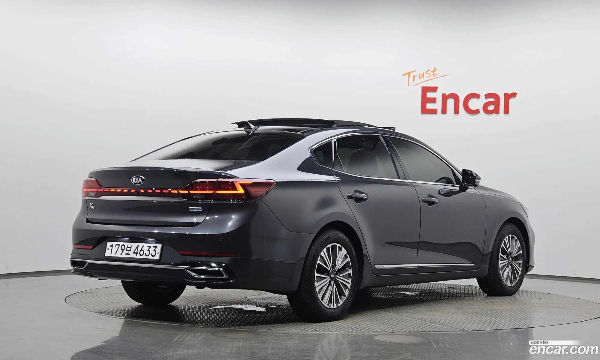 Kia K7 Premier Hybrid 2019 — 18