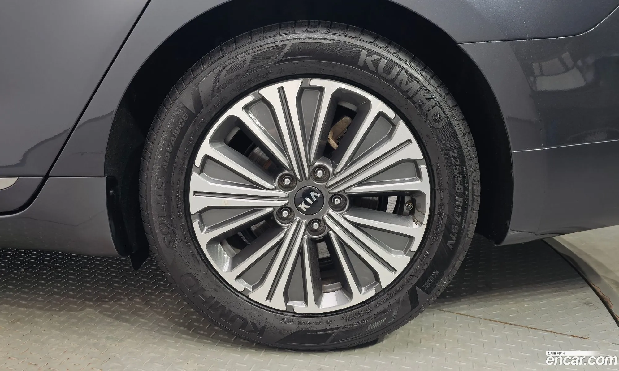 Kia K7 Premier Hybrid 2019 — 15